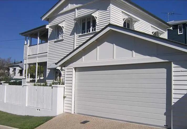 FRC 圍欄系列-車庫(kù)門板